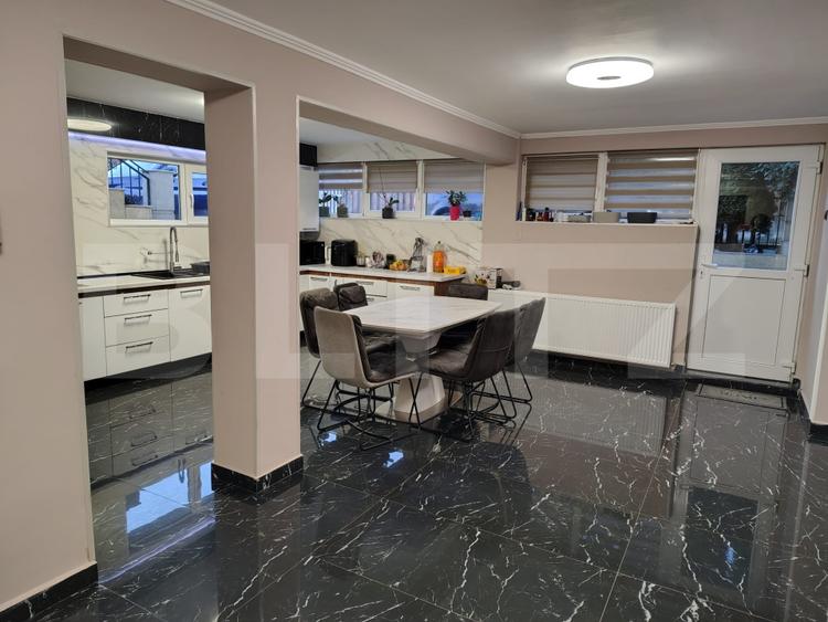 Casa individuală 330 mp utili, teren 520 mp, Andrei Mureșanu
