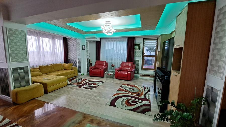 PENTHOUSE LUX - LOCATIE EXCELENTA -VIEW SUPERB - TERASA AMENAJATA 300 MP