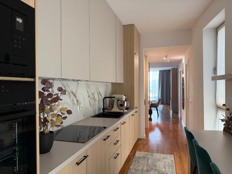 Apartament cu 2 camere si 2 bai central, sectorul 1