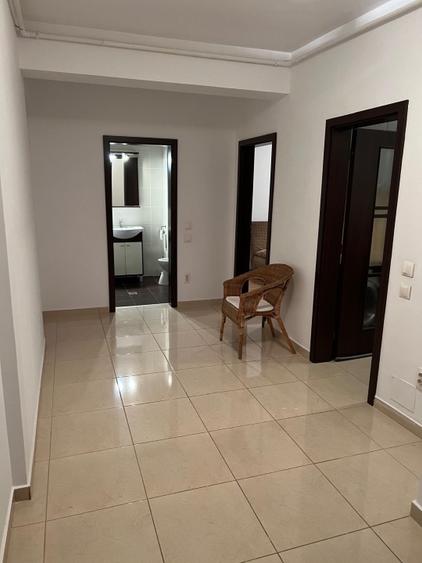 PROPRIETAR | 2 Camere | 67 mp | Parcare | Et.1 | Prelungirea Ghencea.