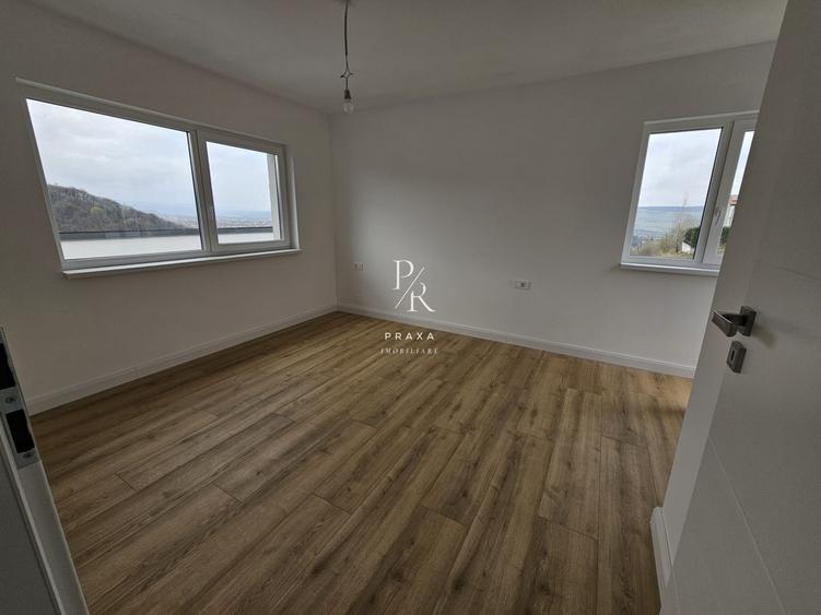 Casa individuala, 120mp, gradina, parcare, finisata, zona strada Crizantemelor!