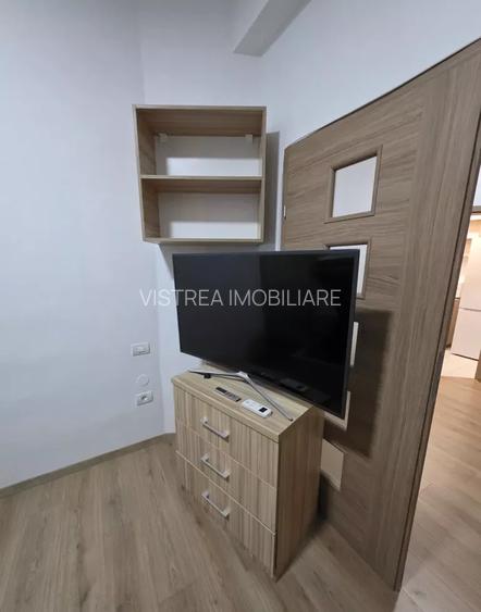Garsonieră dublă | Bloc Wilson | Universitate | 40 mp | 2 balcoane