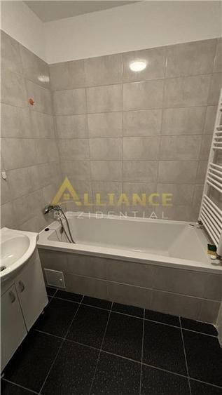 Apartament 3 camere nou || finisaje moderne || centrala proprie || termen martie