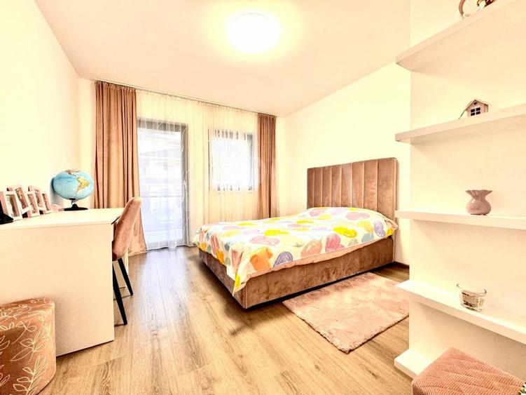 Casa 4 camere de vanzare in Dezmir