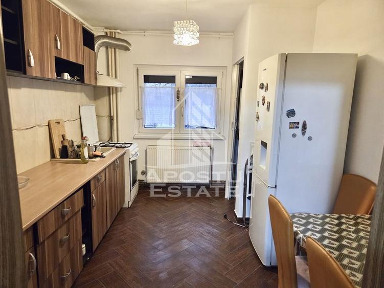 Apartament 2 camere , zona Simion Barnutiu-Timisoara, centrala proprie