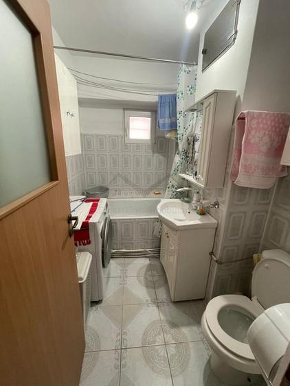 Apartament 2 camere decomandat Pacurari etajul 1