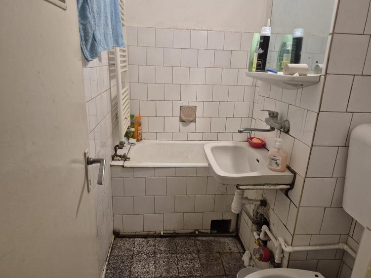 Apartament 2 camere de vanzare Alexandru cel Bun