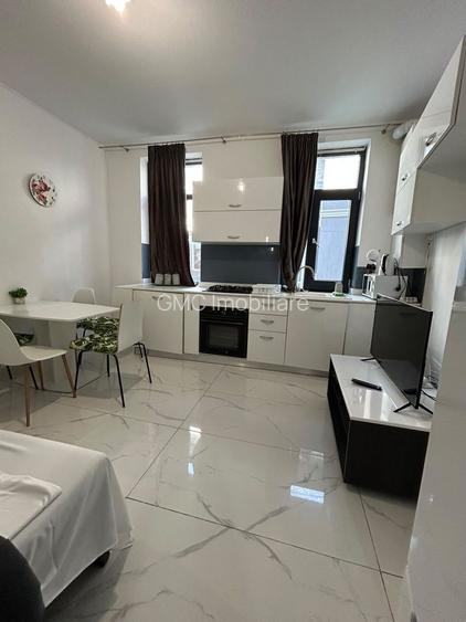 APARTAMENT 3 CAMERE DE INCHIRIAT - 18