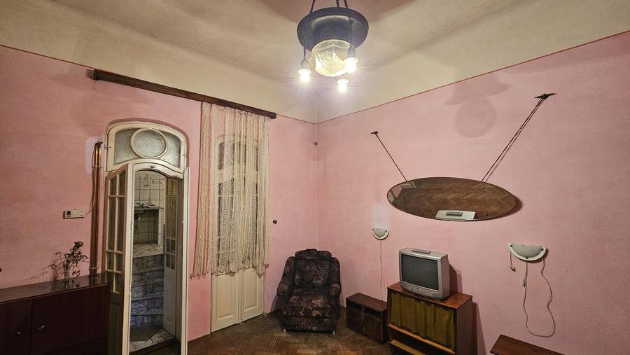 ULTRACENTRAL–Casă tip duplex -Ideal locuință sau investiție