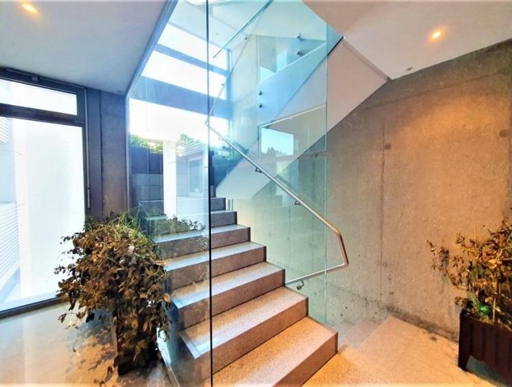 Apartament 4 camere  , 3 locuri parcare - Arcul de Triumf