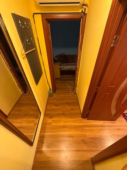 Apartament 3 camere semidecomandate Craiovita-Constantin Brancoveanu