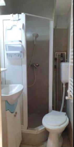Garsonieră zona Tomis 3 mobilată utilată 30 mp