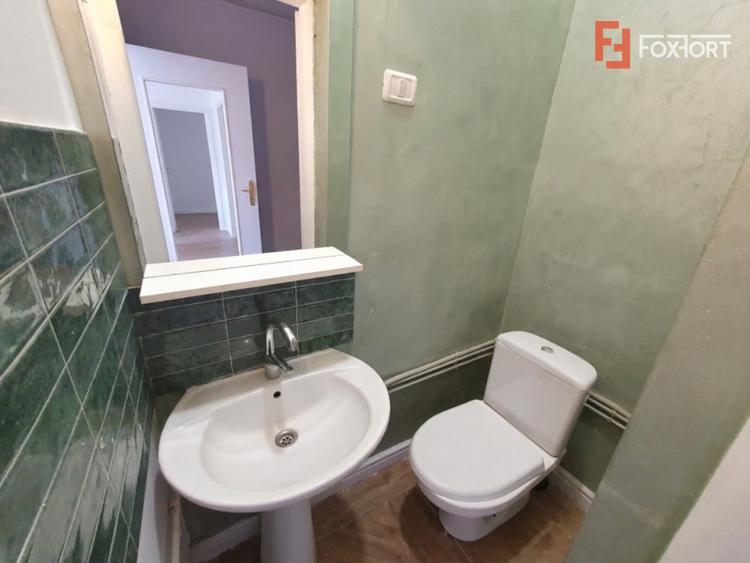 Spatiu comercial de inchiriat, 42 mp, in Piata Mocioni