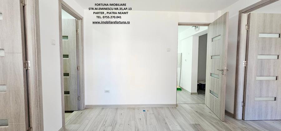 Apartament 3 camere, parter, zona Liceul de Informatica