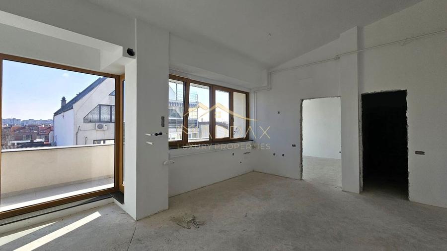 Apartament 2 camere de vanzare // Piata Domenii***