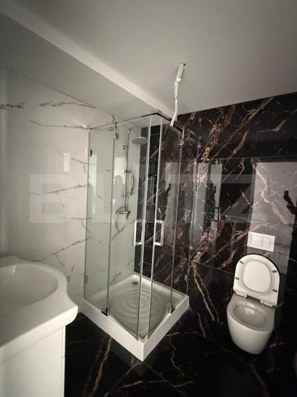 Apartament 3 camere, semidecomandat, 72 mp utili, oras Vatra Dornei