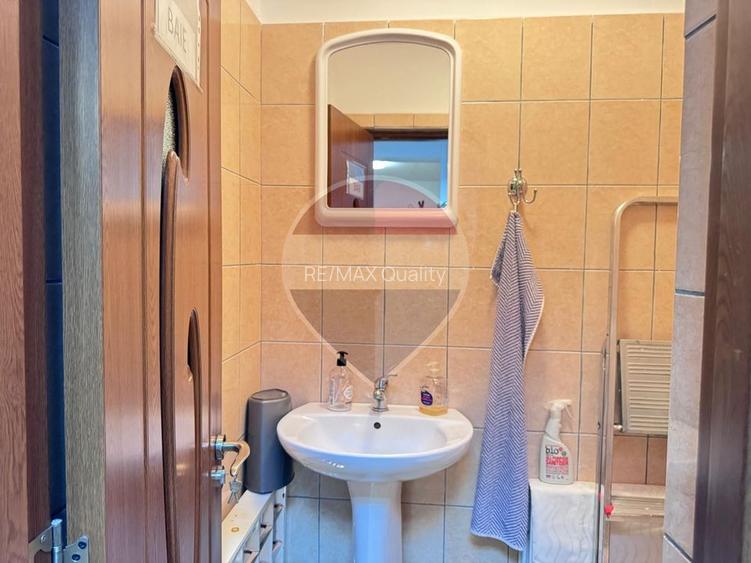 Birou 3 camere de închiriat | Parter | Brancoveanu