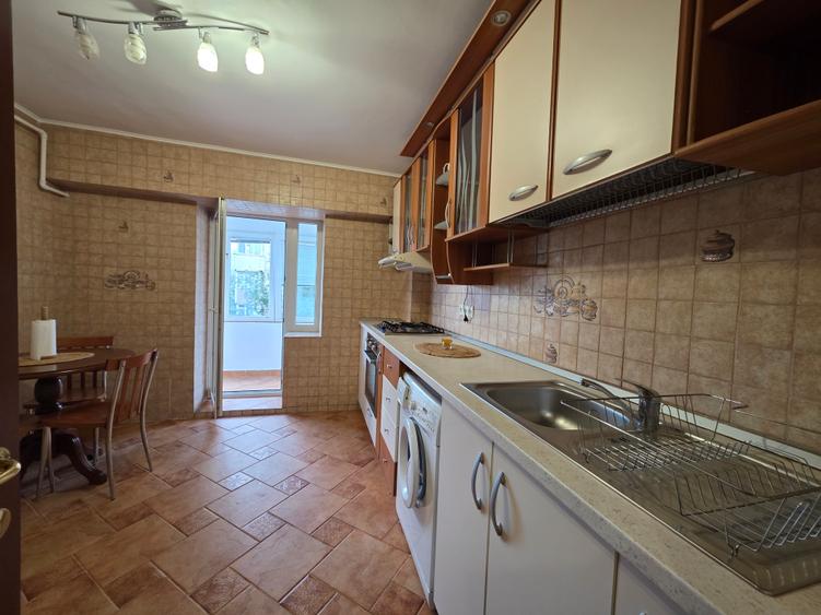 Apartament cu 2 camere de inchiriat in zona Tineretului metrou