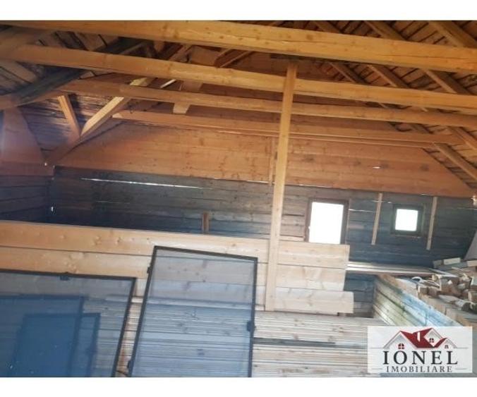 Casa la rosu structura lemn de vanzare in Alba Iulia