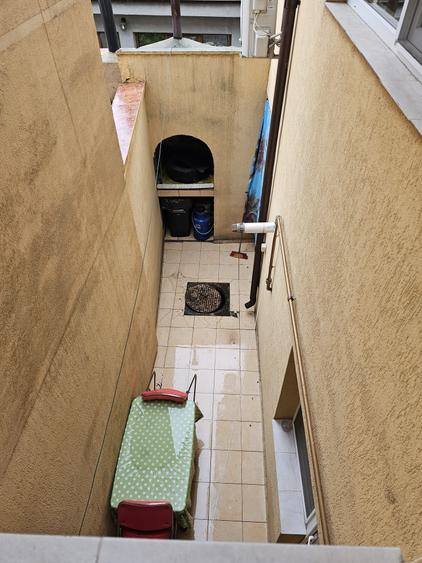 SPATIU COMERCIAL / DE LOCUIT/ MIXT - CAPITOL