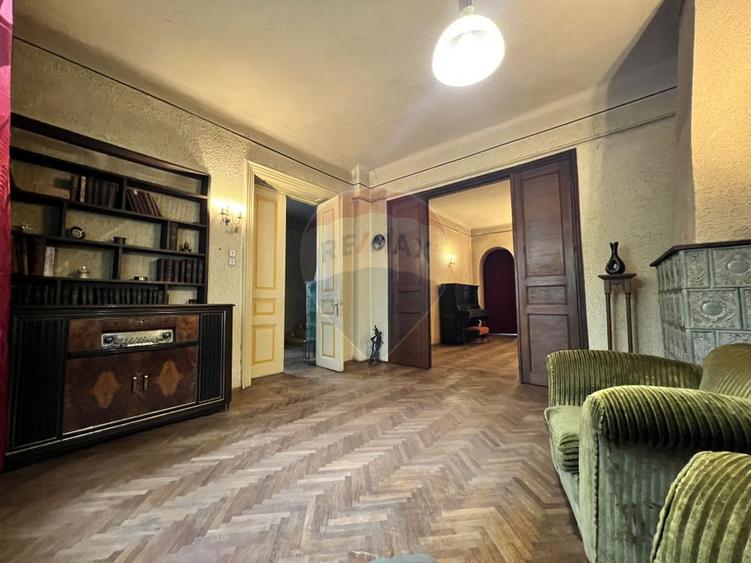 Casă interbelică de închiriat – Str. Barbu Văcărescu nr. 33