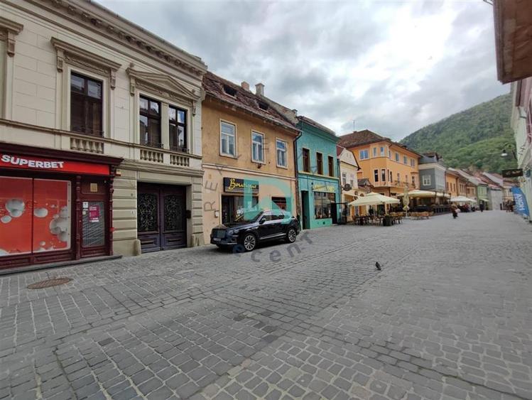 Casa singur in curte, Centrul Istoric, Brasov