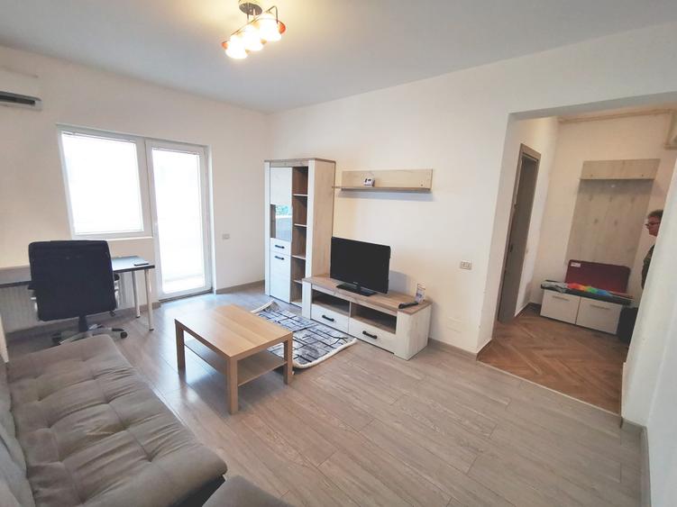 Inchiriere 2 Cam Militari Residence,bloc 2024, Rezervelor cu parcare inclusa