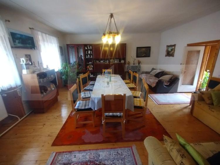 Casa 4 camere,200mp,teren 3000 mp,zona Livezile