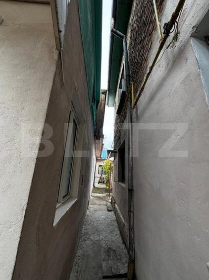 Casa individuala, 6 camere, 99 mp, semifinisata ,zona Est