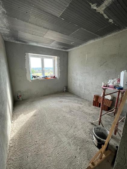 Casă de vânzare | Burdujeni | 200 mp utili | 7,7 Ari