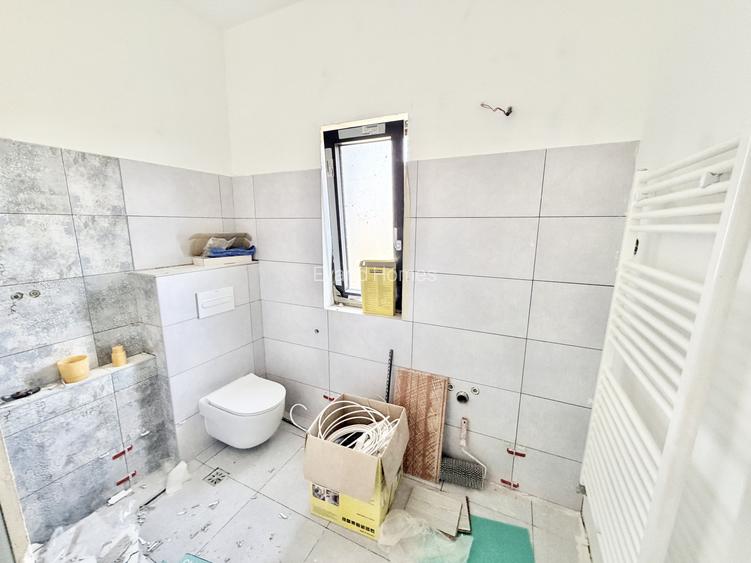 Duplex de 137 mp cu 4 camere si 3 bai - Zona centrala Mosnita Noua. - 11