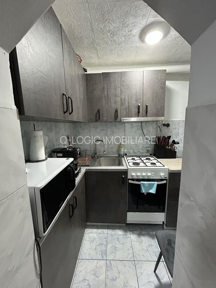 Garsoniera mobilata si utilata modern zona Uzina 2 - 5