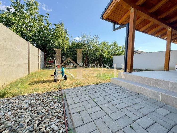 Duplex cu dormitor la parter. Bucatarie inchisa. Strada asfaltata ! - 2