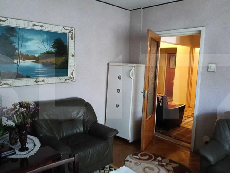 Apartament spațios, 78 mp, decomandat, etaj 1 – cu parcare concesionata Botosan