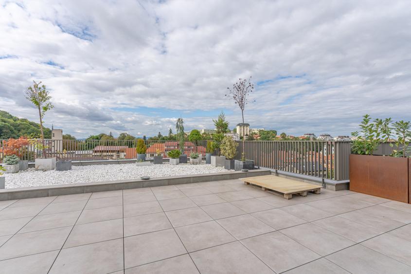 Penthouse de Lux | 4 Camere | 209 mp Terase | Vedere spre Tâmpa