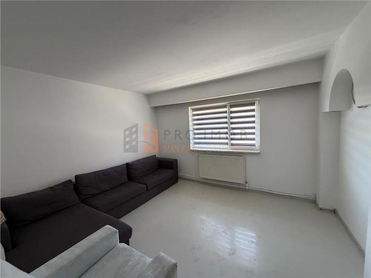 Apartament 3 camere cf 1 decomandat zona Transilvaniei