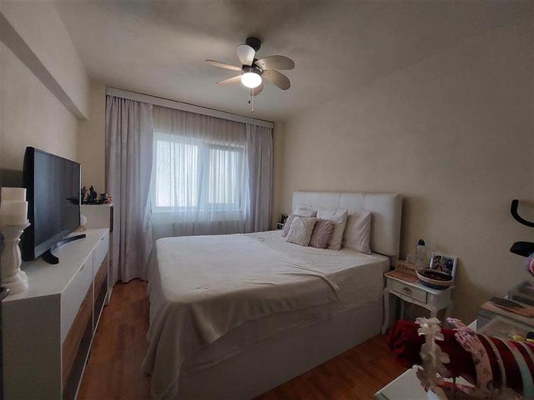 Apartament superb cu 4 camere, in Confectii!