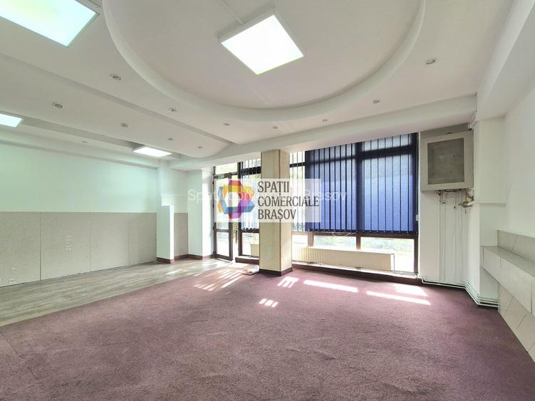 Spatiu comercial de închiriat cu vad - 65 mp # spatii-comerciale-brasov.ro - 3
