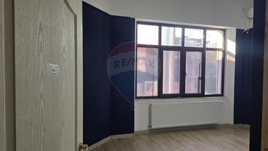 Casă D+P+E+M | 816 mp utili, 5 locuri parcare, Regina Maria