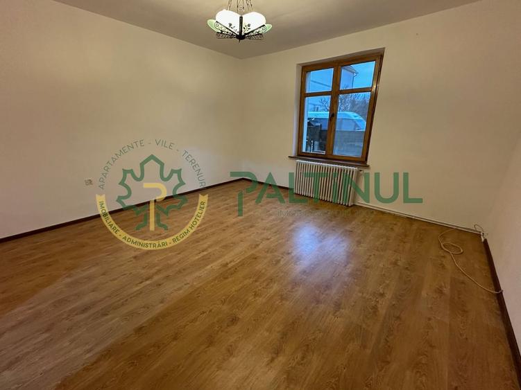 Casă individuală de închiriat în Sibiu – singur în curte, teren 900 mp, garaj
