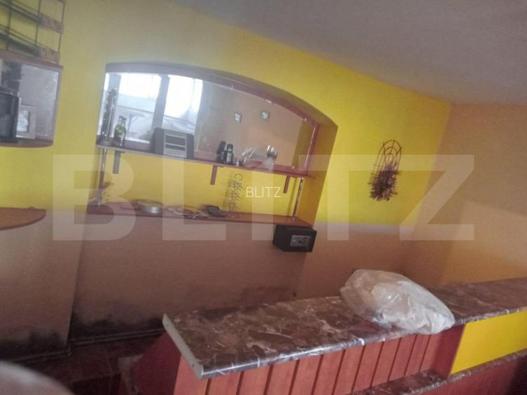 Spatiu Comercial cu apartament de 2 camere la etaj 300mp, Bezdead. - 14