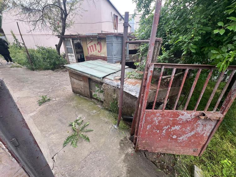 VAND CASA in Galati str. posta veche pret 130.000 euro - 2