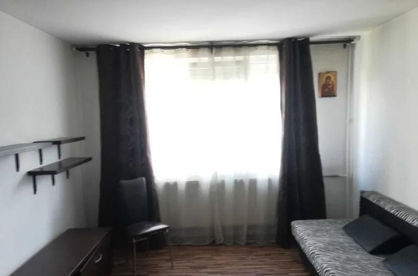 Apartament 3 Camere,Titan,Auchan,bl.reabilitat,DECOMANDAT,Amenajat,mobilat