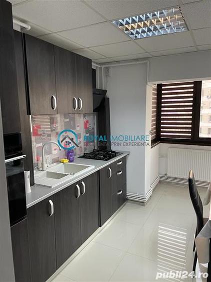 Royal Imobiliare - Inchiriere apartament 2 camere, zona Ultracentral