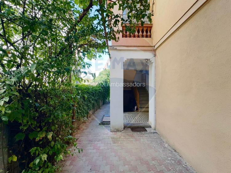 Casă / Vilă cu 6 camere de vânzare în zona Elisabetin - 3