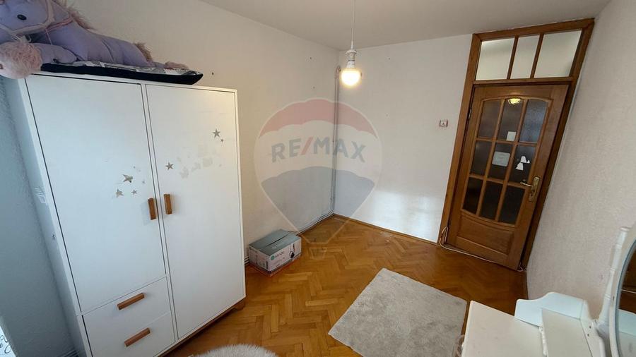 Apartament 3 camere Ultracentral cu loc de parcare