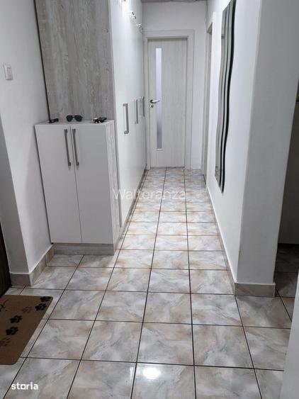 Apartament 2 camere , decomandat , etaj 2 , km 0 ( cu loc parcare ) - 4