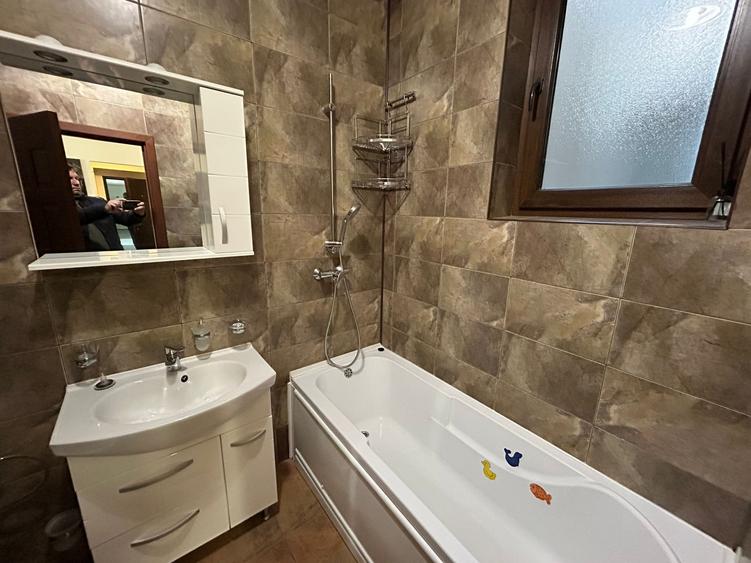 Apartament 2 camere zona centrala