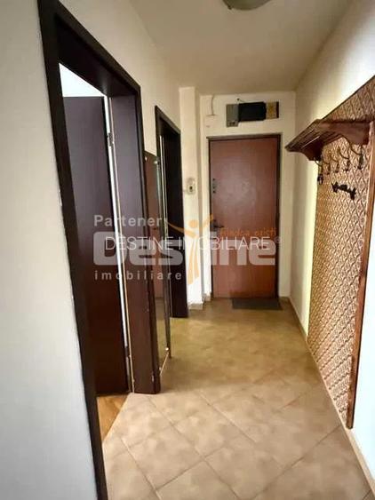 Apartament cu 3 camere, mobilat si utilat, situat in Astra, zona Gemenii - 8