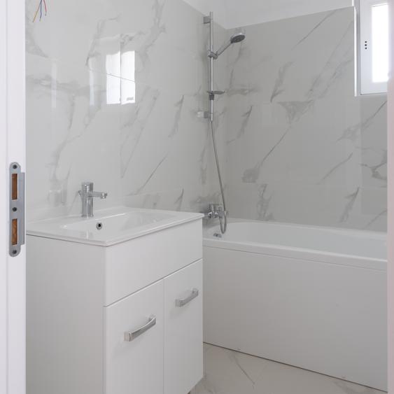Platinum Residence,2 c,bloc nou,mutare imediata,direct proprietar,acte vanzare